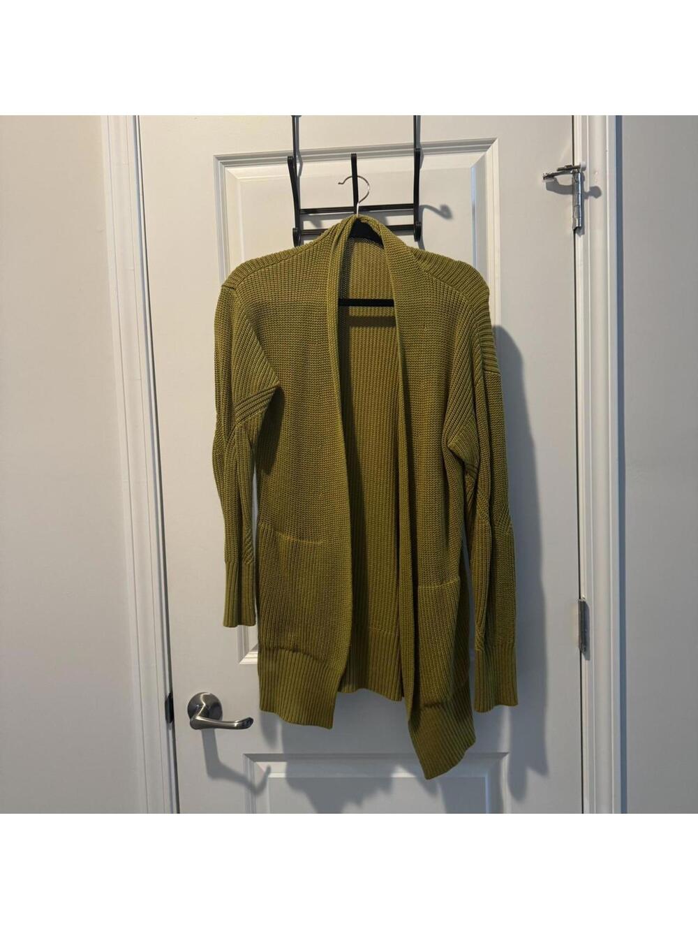 lululemon Green Open Front Knit Cardigan with Pockets